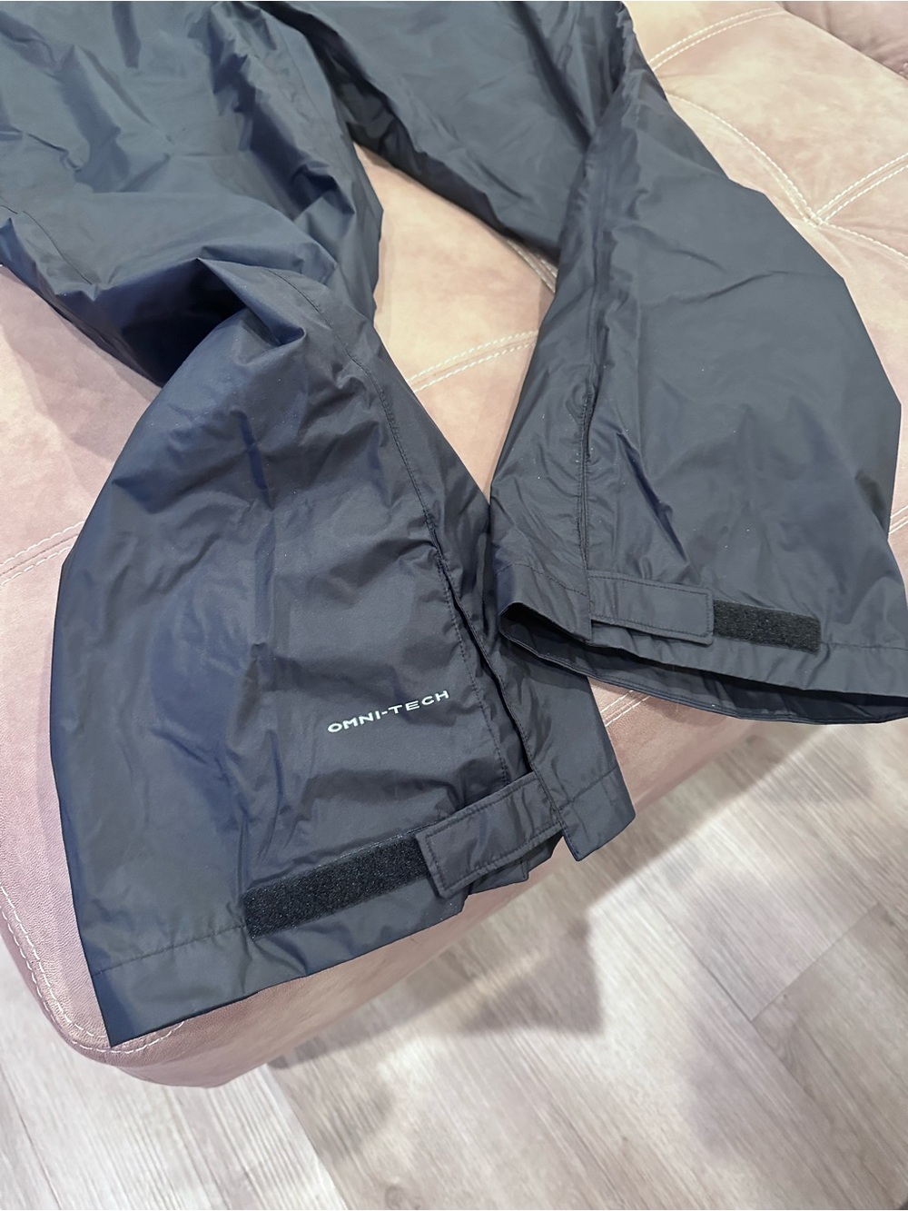 Columbia Women's Black Drawstring Snowpants - Picture 3 of 5